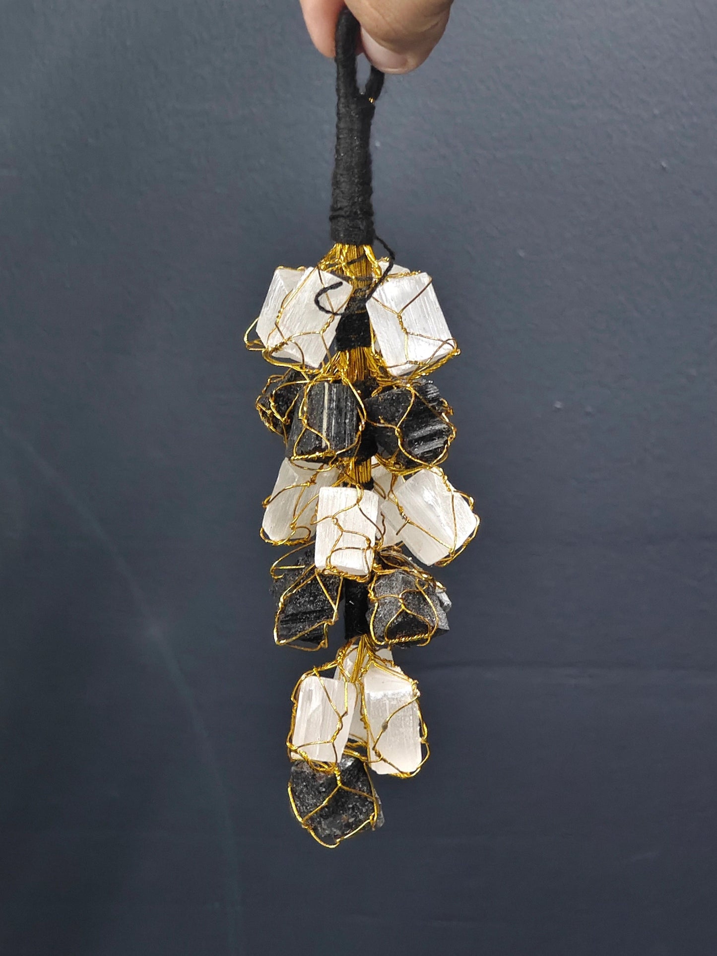 Energised Black Tourmaline+Selenite Hanger by THE GEM’Z featuring natural crystals for spiritual balance, purification, and protection.