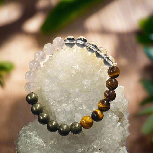 Energised Confidence Boost Bracelet by THE GEM’Z handcrafted with natural crystals to enhance self-assurance, courage, and inner power.
