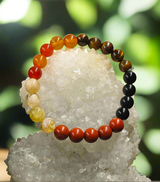 Energised Energy & Vitality Bracelet by THE GEM’Z handcrafted with natural crystals to ignite inner power, boost motivation, and enhance positive energy.
