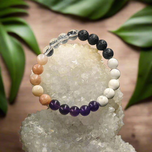 Energised Tranquil Sleep Bracelet by THE GEM’Z handcrafted with natural crystals to promote deep relaxation, restful sleep, and calming energy.
