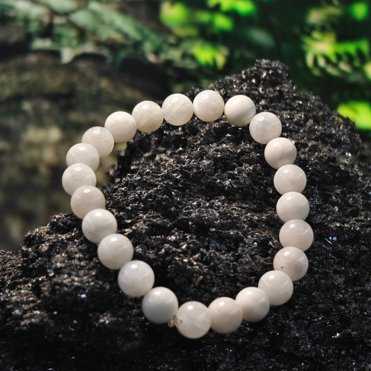 THE GEM’Z Natural Moonstone Intuition Bracelet for feminine energy, emotional healing, and balance in India