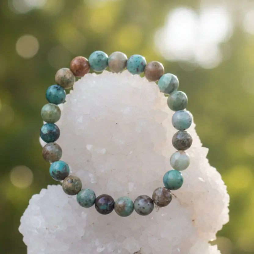 Chrysocolla Quartz gemstone bracelet with natural blue-green quartz beads, handcrafted healing crystal jewellery for calmness, emotional balance and positive energy